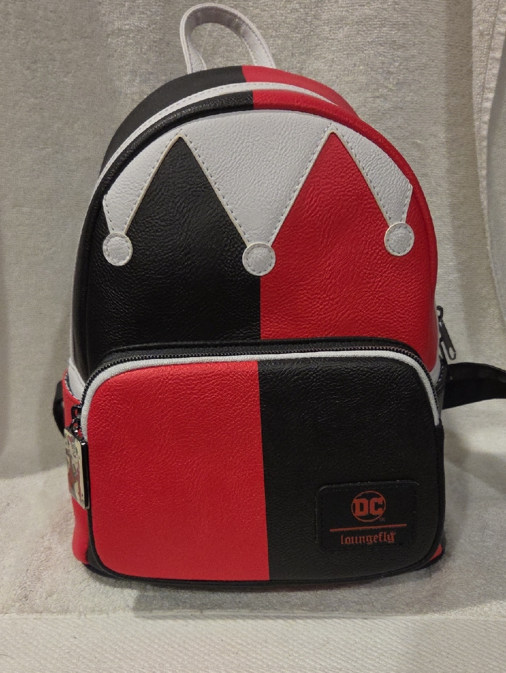HARLEY QUINN 30TH ANNIVERSARY MINI BACKPACK